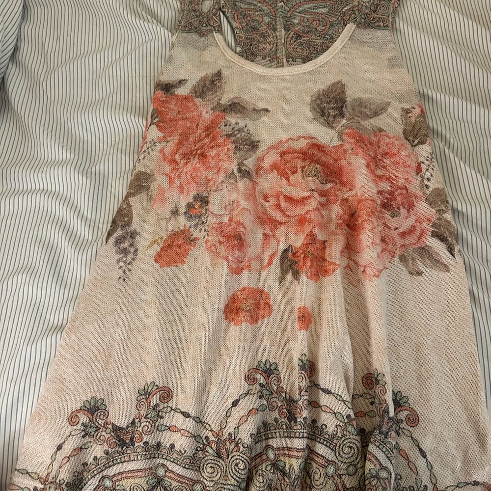 Floral Sleeveless Dress with Pink and Cream Design